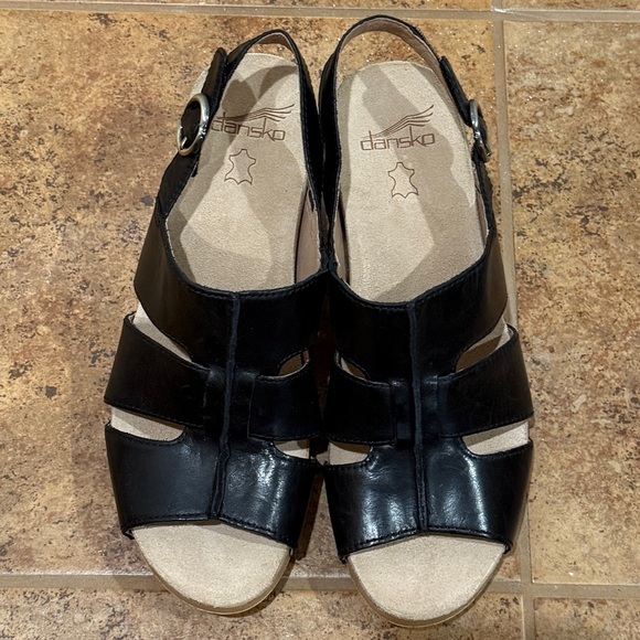 New Dansko Woman Tatiana Leather Heel Sandals Sz 38 Black Classic Comfort Boho - Picture 5 of 12